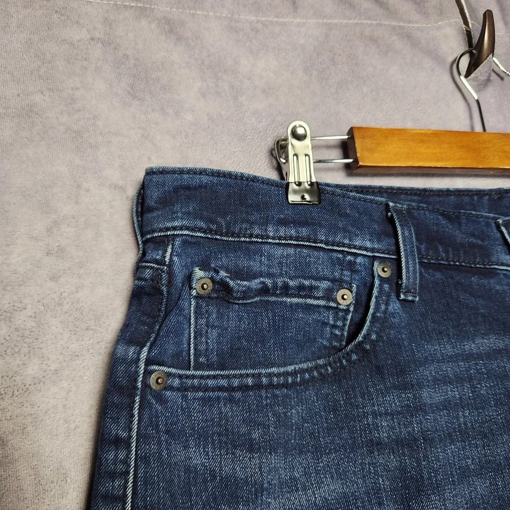 Levis 550 Relaxed Fit Mens Jeans 40x30 Dark Indigo Blue Stretch Denim